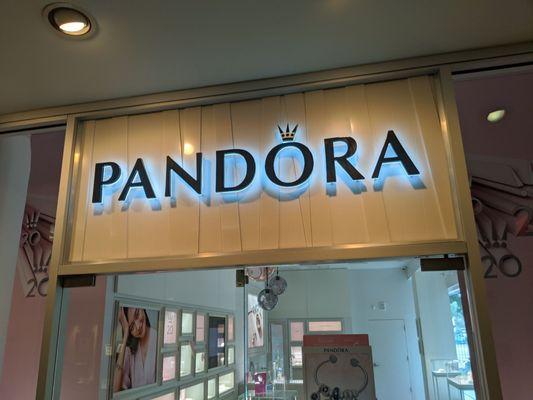 PANDORA Jewelry