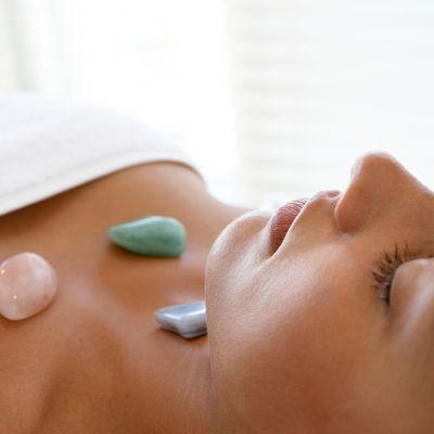 Crystal Healing, Chakra Reading, Chakra Healing, Energy Work #ascendingmoonmassage www.ascendingmoonmassage.com