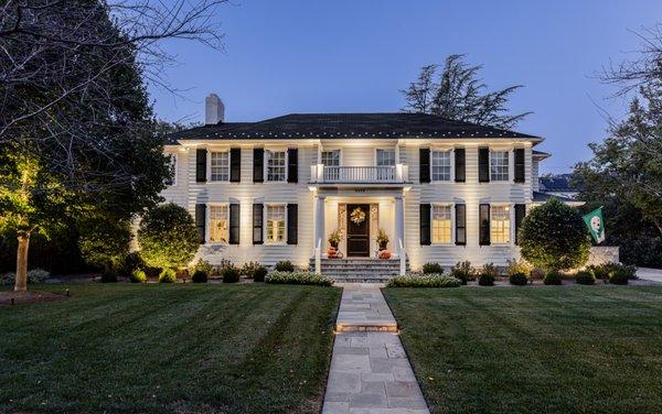 Landscape lighting in Chevy Chase, MD