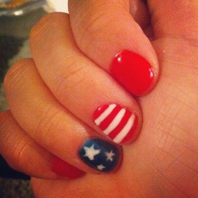 Fourth of July shellac manicure