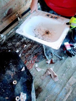 Southern Tub Repair & Refinishing