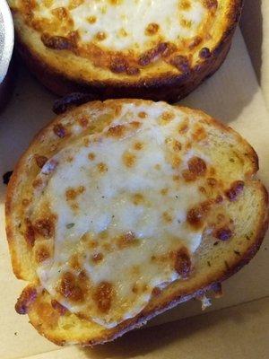 Cheese garlic bread