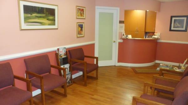 Waiting room at Alie Dental Associates