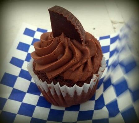 Rich and creamy! Reeses Peanut Butter and Chocolate Cupcake