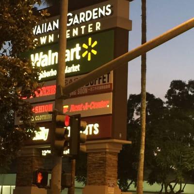 Hawaiian Gardens Town Center