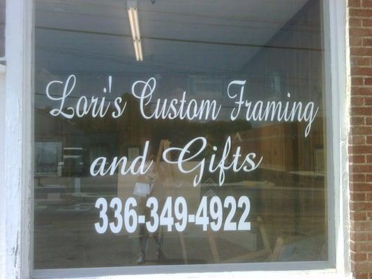 Lori's Custom Framing & Gifts