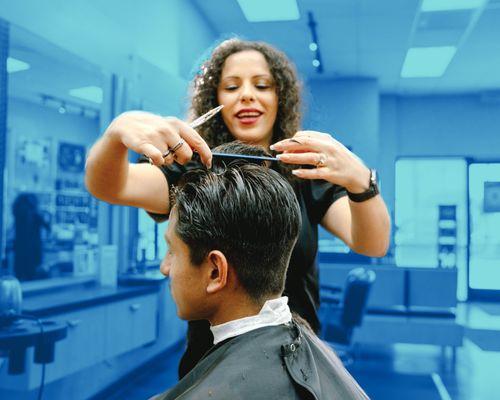 Supercuts in Novi, Michigan, provides friendly, affordable service for your hair care needs.