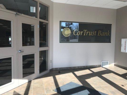 Entry area of Minnesota Avenue CorTrust Bank branch in Sioux Falls, SD.