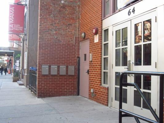 Entrance to Teatro Circulo Studios