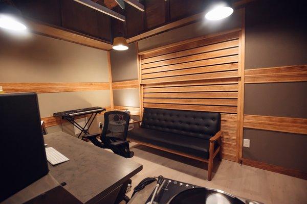 Studio C Console Room