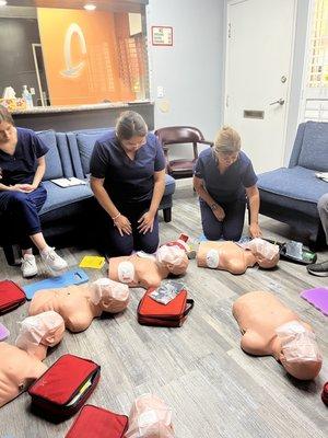 Firstlink CPR And First Aid Training