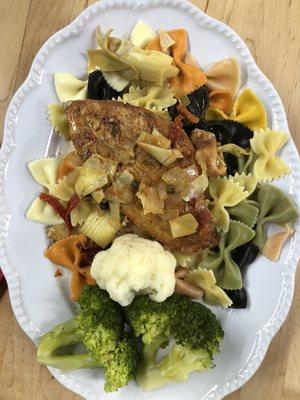 Mediterranean Chicken served w/bow tie pasta