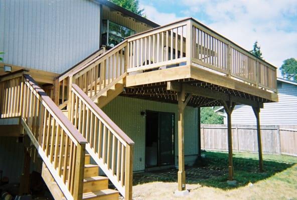 Central Fence & Deck