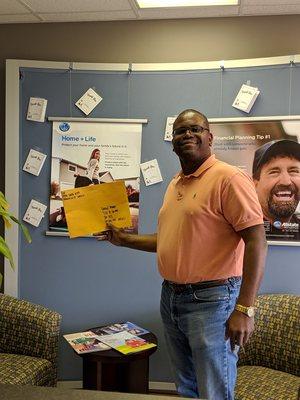 "Thank you card" that Darryl received from Lincoln Southeast Highschool students after he volunteered at the Interview Fair.