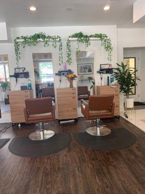 Malanie Ross Salon