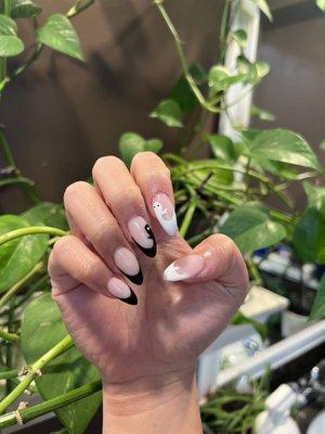 spooky ghost nails