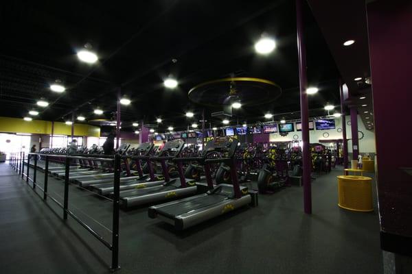 Planet Fitness in Ames Plaza, Omaha