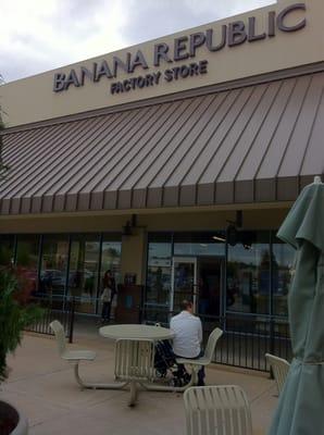 Banana Republic Factory Store