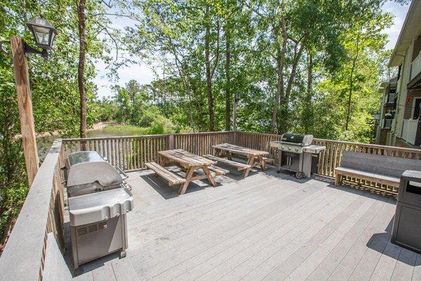 Lakefront Grill Deck