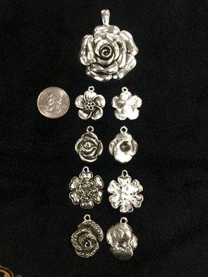 Flower charms