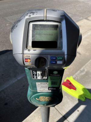 Metered parking available near the Lafayette Science Museum. Parking rates current as of September 2023.