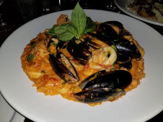 Seafood risotto - AMAZING! GREAT FLAVOR!