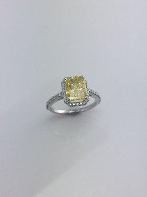 Beautiful Custom Platinum Engagement ring with 2.46 ct Yellow Diamond