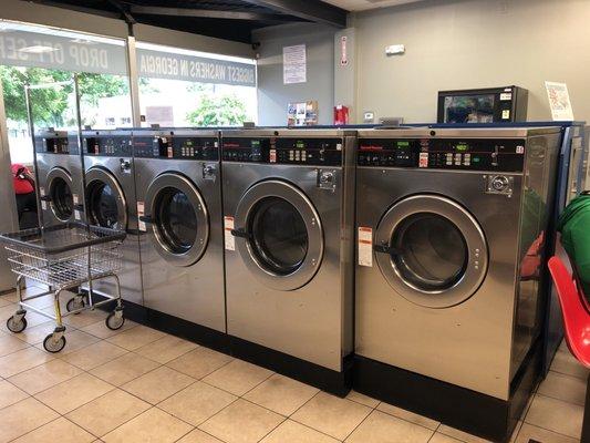 Suds Laundromat