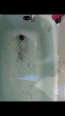 Left my tub a mess