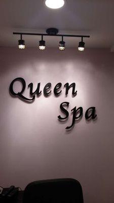 Queen Spa