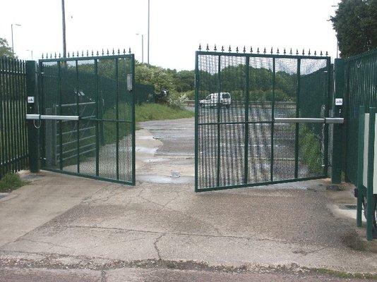 Commercial gate repair Fairfax County Virginia