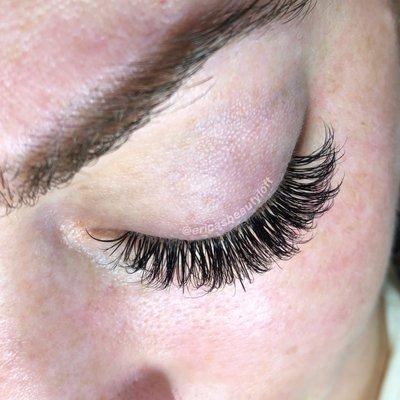 Volume (please note every client is customized, and results may vary) Feel complete, from the inner most lash, to the outter most!