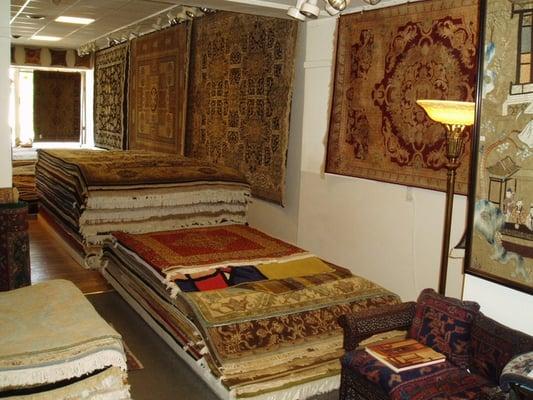 Midwest largest selection of fine oriental rugs