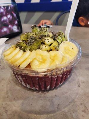 Hono Lulu acai bowl