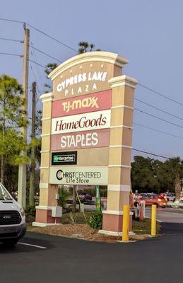 Cypress Lake Plaza, Fort Myers