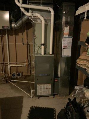 Communicating, modulating furnace and AC install