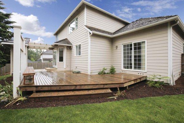 Say “Hello!” to the outdoors with a custom built deck.  Smart and functional, created with natural materials, a wood planked deck will serve