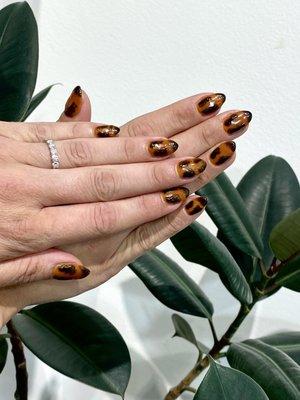 Cheetah Print Nail Art