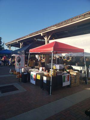 Vero Italiano tent in market.