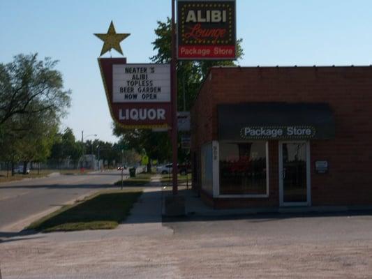 Alibi Lounge & Package Store