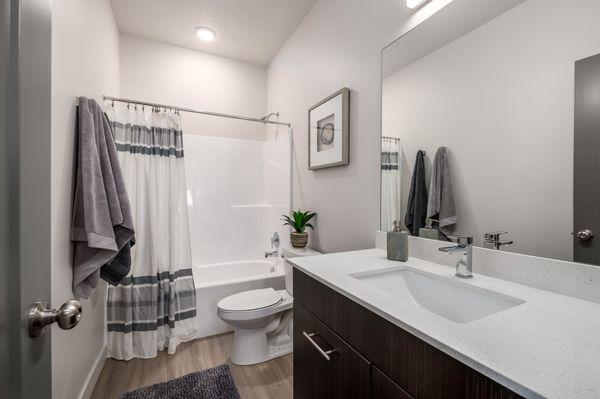 Bathroom with quartz countertop