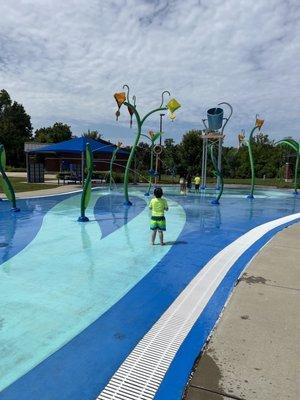 Splash pad