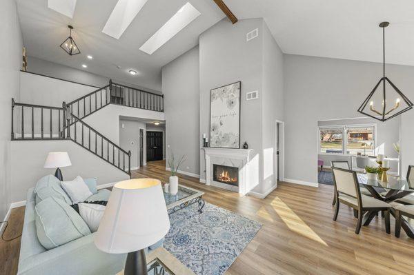 Beautifully renovated townhome in White Eagle - Staged & Sold in 1 day!