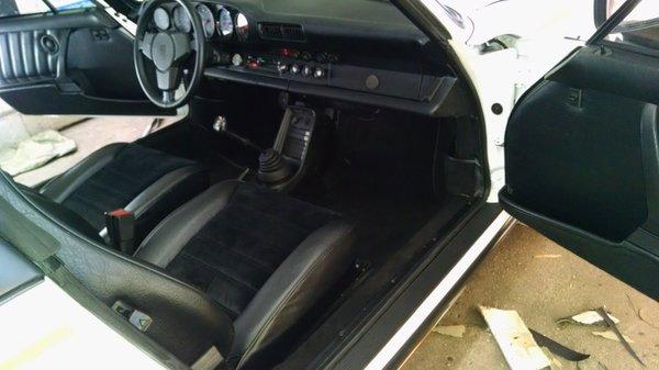 1980 Porsche 911 Dutch Police car ! Complete interior restoration.