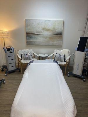 Treatment room #3. All things BTL. Our body contouring and radio-frequency treatments are performed here!