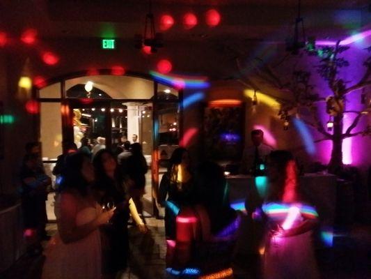 LED dance floor lighting gets everyone grooving