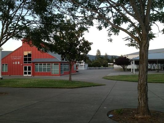 Eagle Peak Middle School