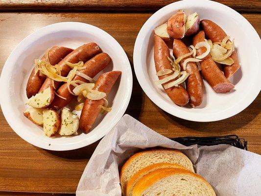 Kielbasa with onions and potatoes