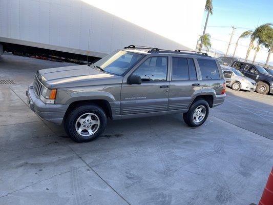 98 Jeep Grand Cherokee 4x4