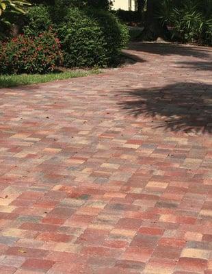 Concret Pavers Installation and Repair